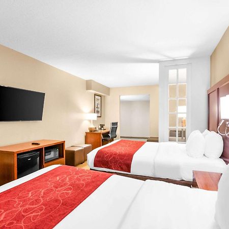 Comfort Suites Orlando Airport Bagian luar foto
