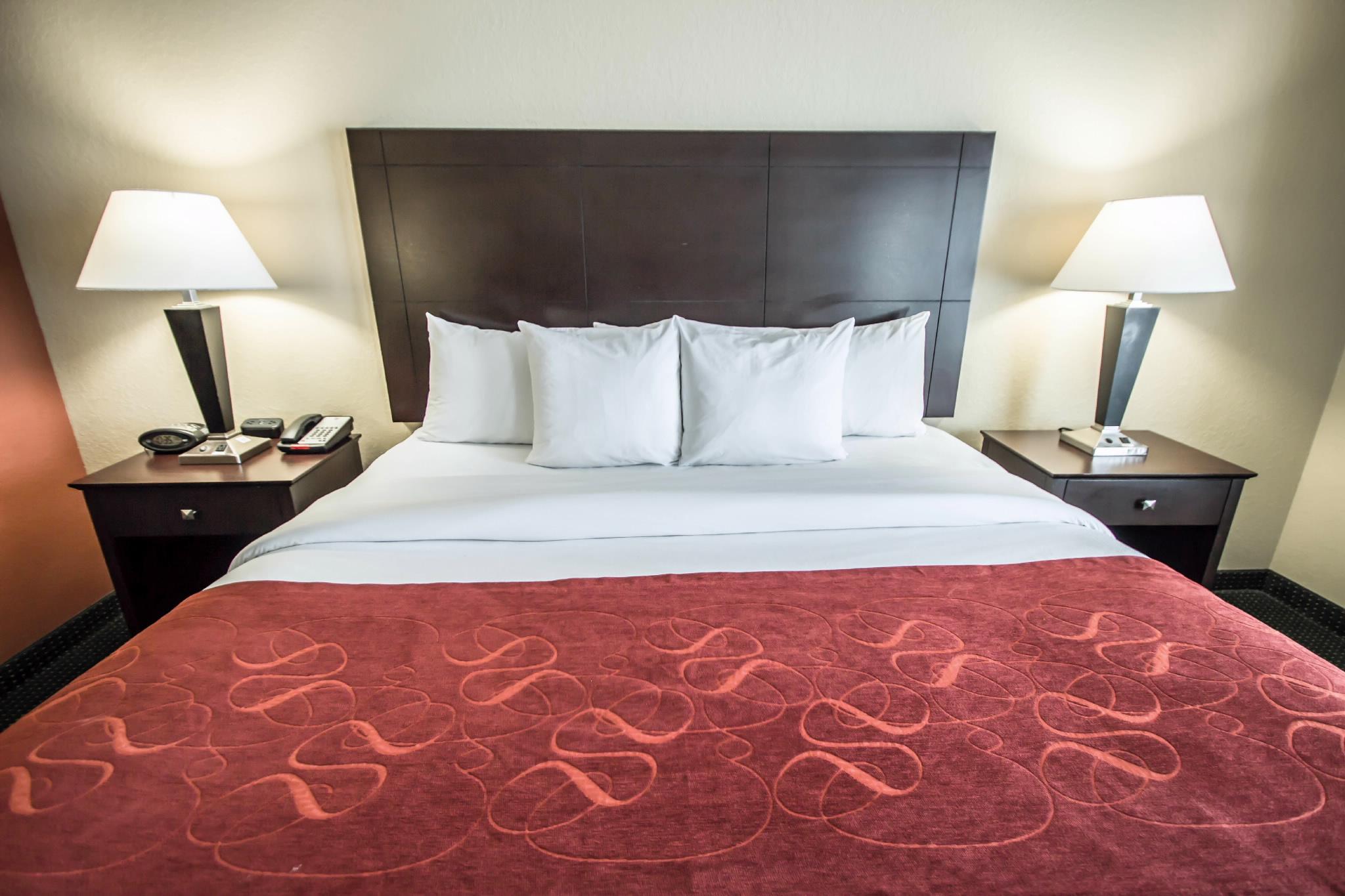 Comfort Suites Orlando Airport Bagian luar foto