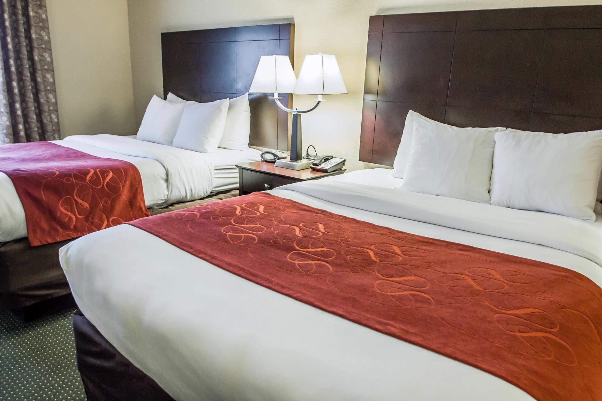 Comfort Suites Orlando Airport Bagian luar foto