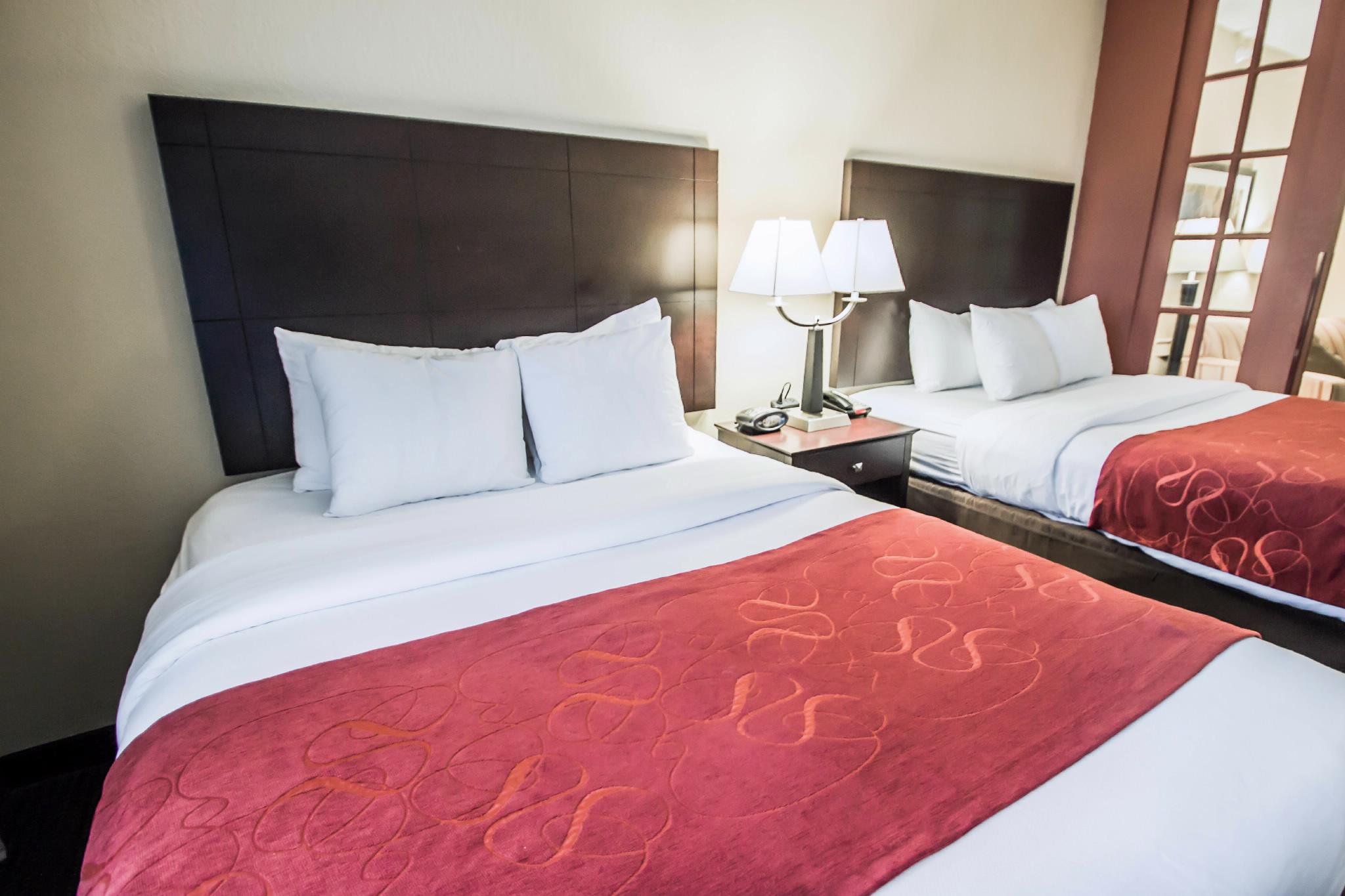 Comfort Suites Orlando Airport Bagian luar foto