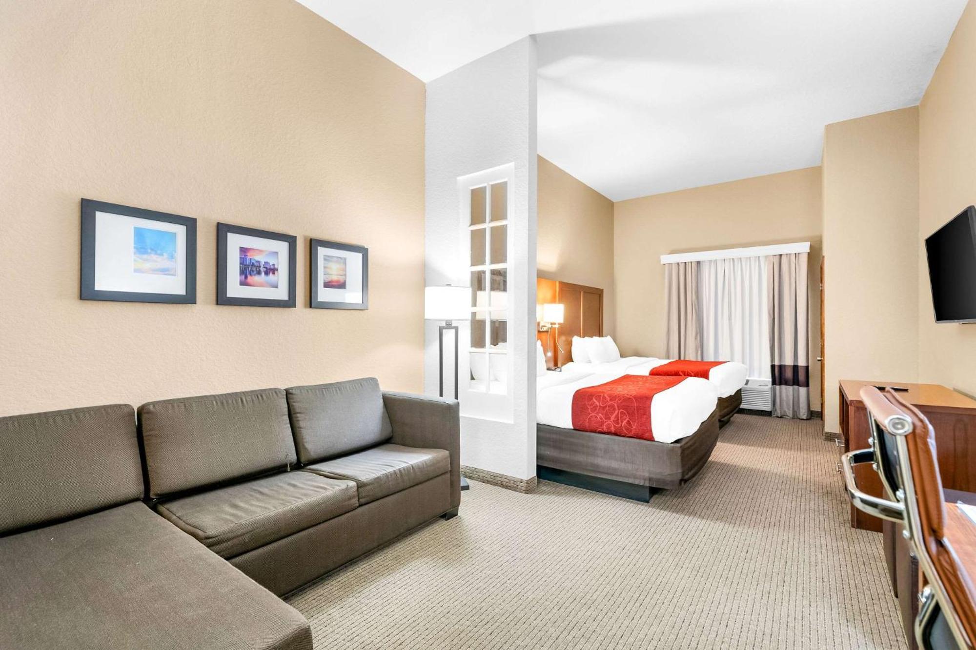 Comfort Suites Orlando Airport Bagian luar foto